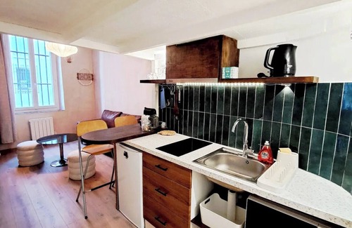Quartier du Panier Apartment | Apartment in the heart of Panier