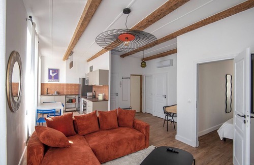 Prefecture Apartment | Apartment in the heart of Marseille, well located