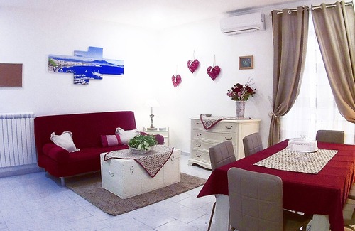 Quartieri Spagnoli Apartment | Apartment in the heart of the Spanish Quarter, next to Via Toledo.
