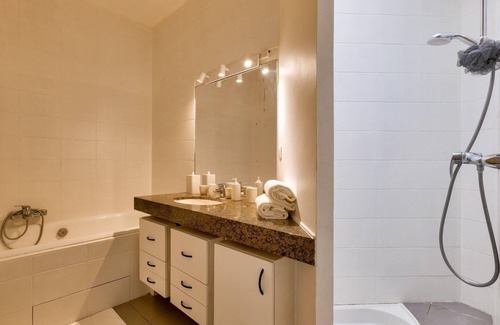 Terreaux - Bat d'argent Apartment | Apartment in the heart of the peninsula