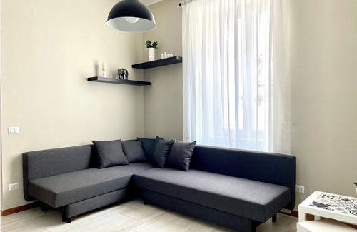 Caiazzo Apartment | Apartment in the historic center