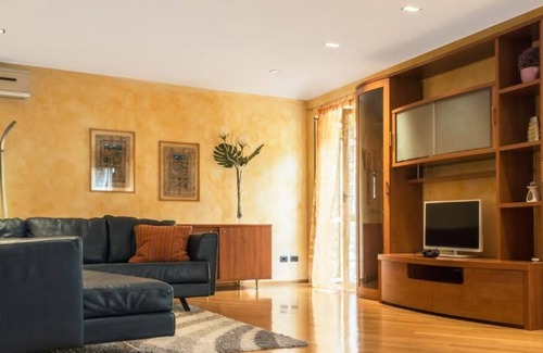 Lazise Old Town Apartment | apartment in the historic center - a stone's throw from the lake