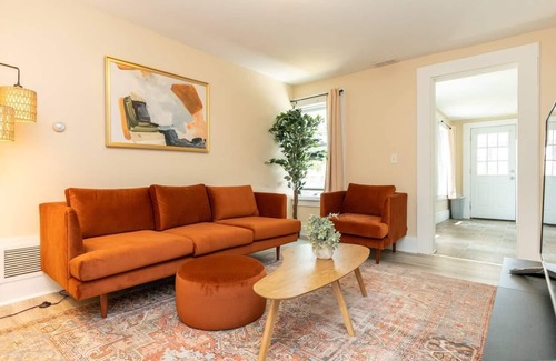 West Brookfield Apartment | Apartment in Town Center