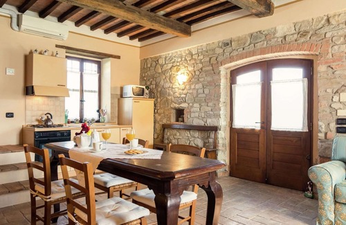 Todi Apartment | Apartment in Todi with Pool and Garden