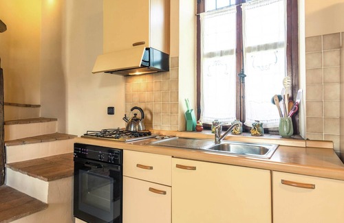 Todi Apartment | Apartment in Todi with Pool and Garden