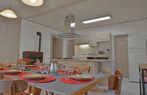 Montriond Apartment | Apartment in traditional house 100 m ski bus Montriond Morzine Avoriaz