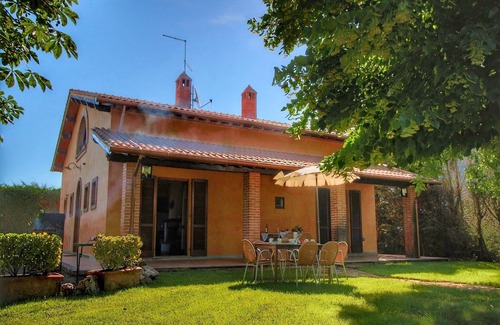 Santarello Villa | Apartment in Tuscany near Lake Trasimeno