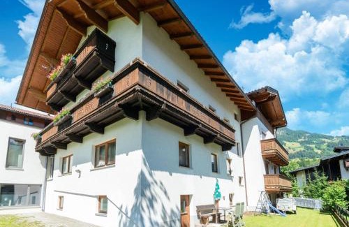 Finsing House | Apartment in Tyrol near Ski Lift