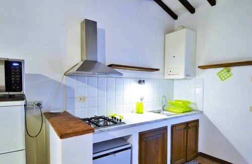 Collesanto Apartment | Apartment in Umbria near Lake Trasimeno