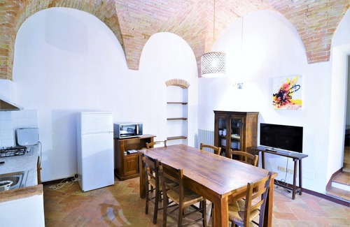 Collesanto Apartment | Apartment in Umbria with shared pool