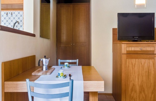 Foligno House | Apartment in Umbria with Pool & Nature Views