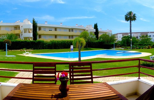 Vilamoura Apartment | Apartment in Vilamoura 900m from Falésia beach/Marina with pool