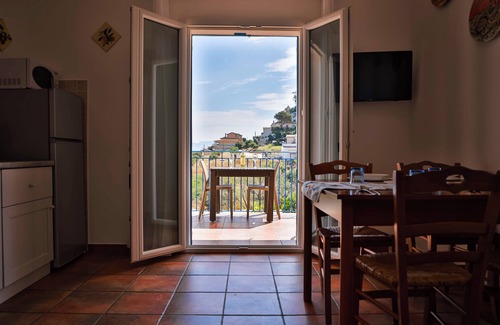 Alcamo Marina House | Apartment in villa wi fi 200 meters from the beach UA