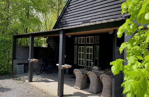 Elst Apartment | Apartment in Wageningen near Rhine River