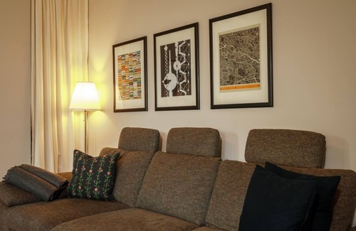 Wannsee Apartment | Apartment in Wannsee with Barbecue, Garden and Terrace