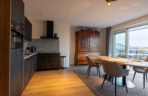 Sint-Annaland Apartment | Apartment in Zeeland by Oosterschelde Beach