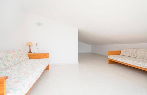 Puerto de Pollensa Apartment | Apartment Isabela 2A 3 habitaciones con ático with Sea View, A/C, Wi-Fi & Terrace