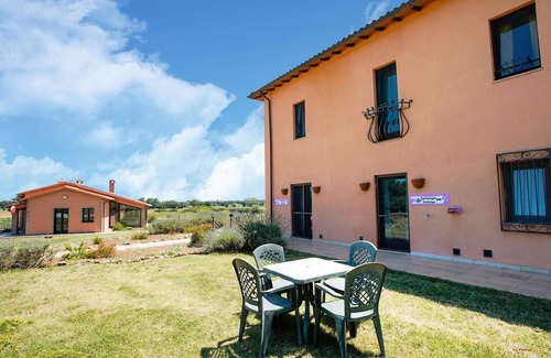 Ferretto House | Apartment in Castiglione near Lake Trasimeno