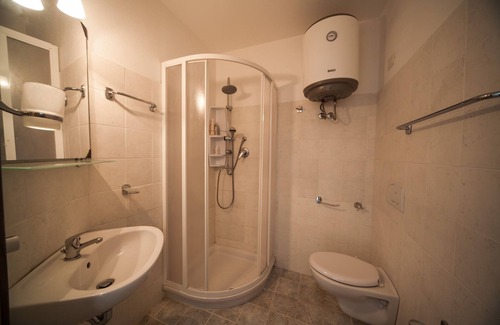 Villanova Monteleone Apartment | apartment the oak