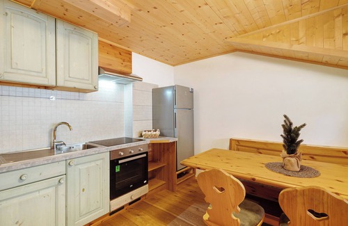 Valle di Casies Apartment | Apartment 'Jelerhof Hochstein' with Mountain View, Shared Garden and Wi-Fi