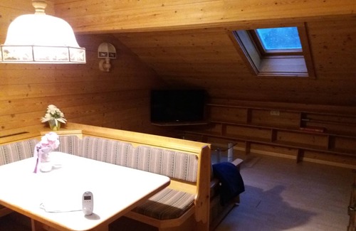 Weerberg Apartment | Apartment "Kapelle" at the Pferdebauernhof