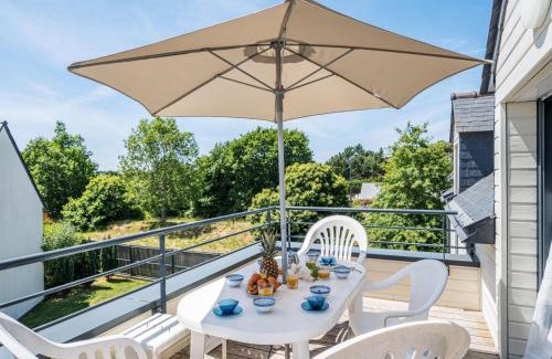 La Trinite-sur-Mer Apartment | Apartment Kerisper by Interhome