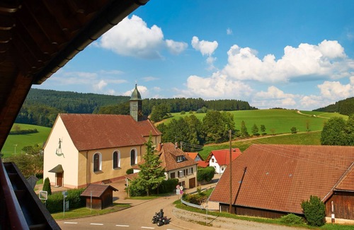 Biederbach Apartment | Apartment "Kirchblick", 58 sqm, 1 bedroom, up to 2 people