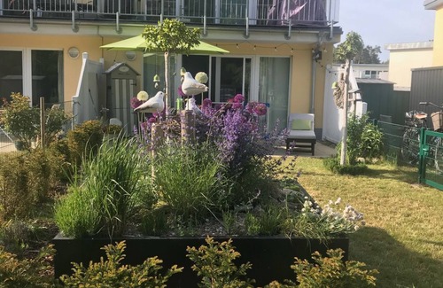Gelbensande Apartment | Apartment KWi 36 ground floor "Rauchschwalbe" - 2-room apartment for 4 pers. Ground floor with