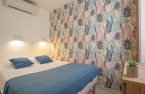 Cap Esterel Apartment | Apartment L'Esquinade P1 111 by Interhome