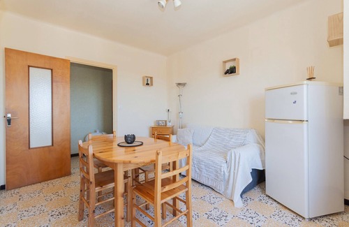 Banyuls-dels-Aspres Apartment | Apartment 'Les Albères' with Sea View, Wi-Fi and Air Conditioning