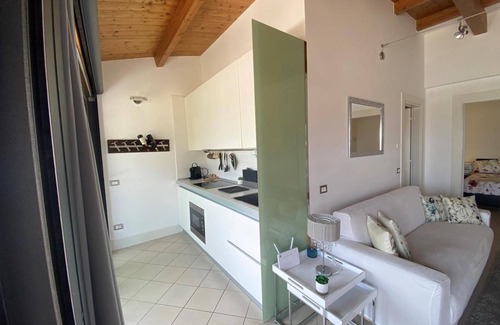 San Lorenzo al Mare Apartment | Apartment 'Luxury' with Sea View, Wi-Fi and Air Conditioning