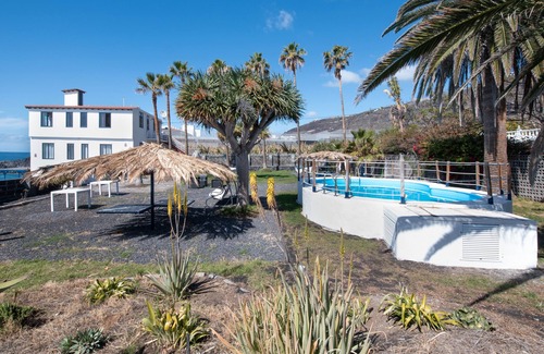 Puerto Naos Apartment | Apartment 'La Bayana Apartments - 7' with Sea View, Shared Pool and Wi-Fi