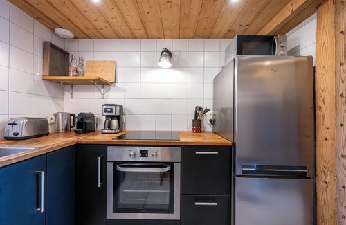 La Giettaz Apartment | Apartment 'La Bergerie' with Mountain View, Private Terrace and Wi-Fi