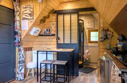 Granges-Aumontzey Cabin | Apartment 'La Marmotte' with Private Terrace