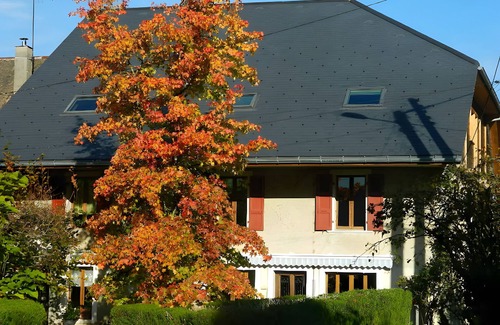 Verthier Apartment | Apartment 'La Grange' with Mountain View and Wi-Fi