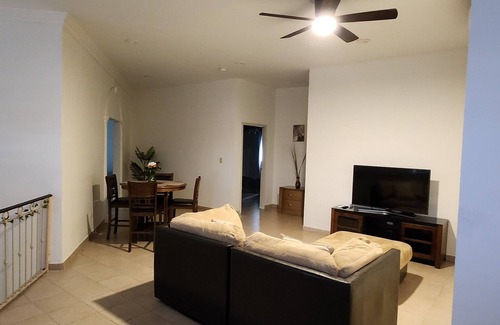 Juarez Municipality Apartment | Apartment La Sierra 2 located 10 min from the Consulate.