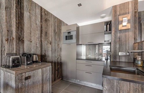 Meribel Villa | Apartment Lapin 3 - Two Bedroom Villa, Sleeps 4