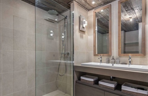 Meribel Villa | Apartment Lapin 3 - Two Bedroom Villa, Sleeps 4