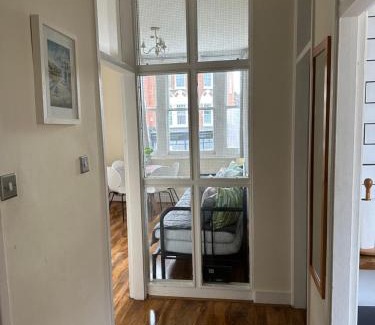 Shaftesbury Apartment | apartment Lavender Hill