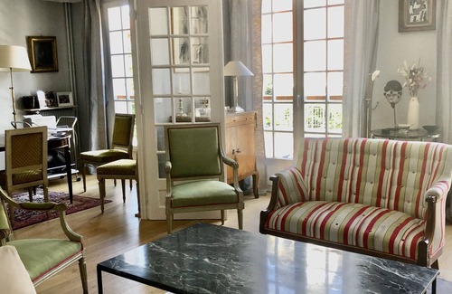 Clagny Glatigny Apartment | Apartment Le Clagny 2 bedrooms- Les Demoiselles, Versailles