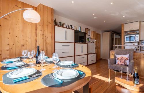 Val Claret Apartment | Apartment Le Curling B - Val Claret-41 by Interhome