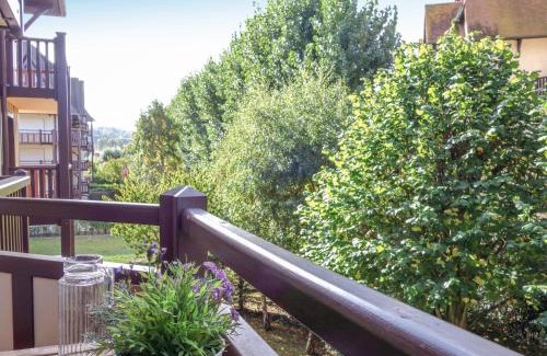 Tourgeville Apartment | Apartment Le Fairway-6 by Interhome