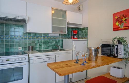 La Trinite-sur-Mer Apartment | Apartment Le Galion by Interhome