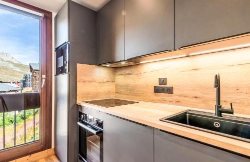 Val Claret Apartment | Apartment Le Pramecou - Val Claret-8 by Interhome