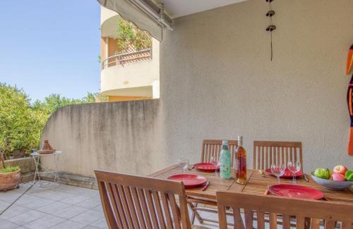 Saint-Cyr-sur-Mer Apartment | Apartment Le Stadium-7 by Interhome