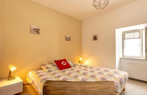 La Madeleine-Bellevue Apartment | Apartment Le Tréherais by Interhome