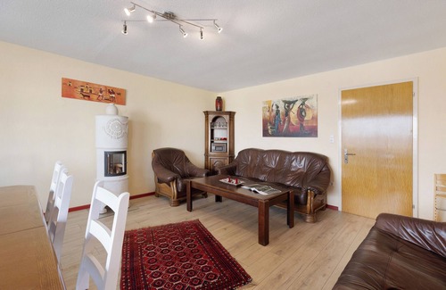 Reiselfingen Apartment | Apartment 'Leon, 130qm, 3 Schlafzimmer' with Shared Terrace, Shared Garden and Wi-Fi