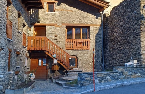 Val Cenis Apartment | Apartment 'Les Chardons' with Mountain View, Balcony and Wi-Fi