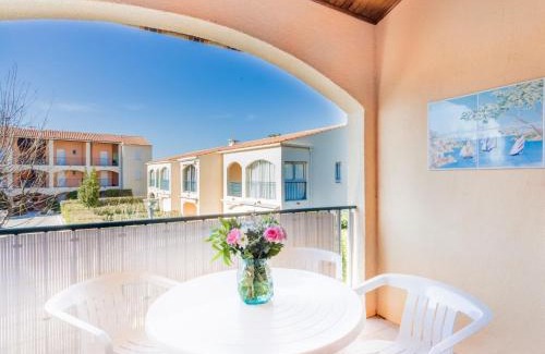 Les Bormettes Apartment | Apartment Les Canoubiers III by Interhome