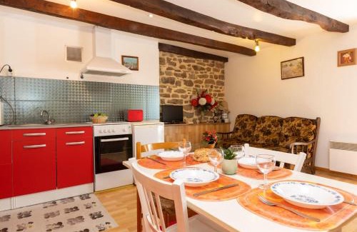 Roz-Landrieux Apartment | Apartment Les jardins by Interhome